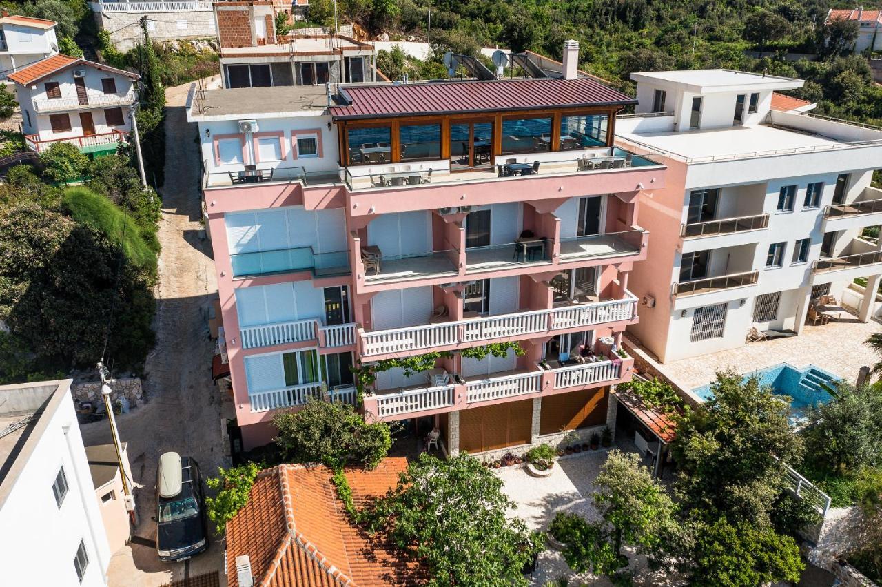 Dreamsea Apartment Утеха Екстериор снимка