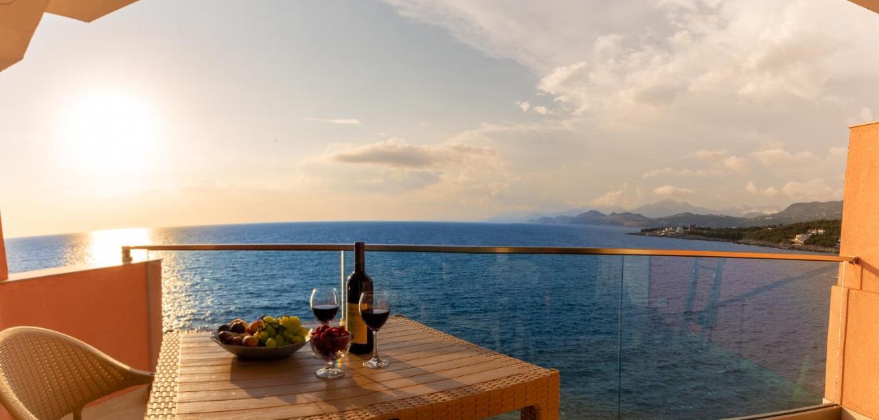 Dreamsea Apartment Утеха Екстериор снимка