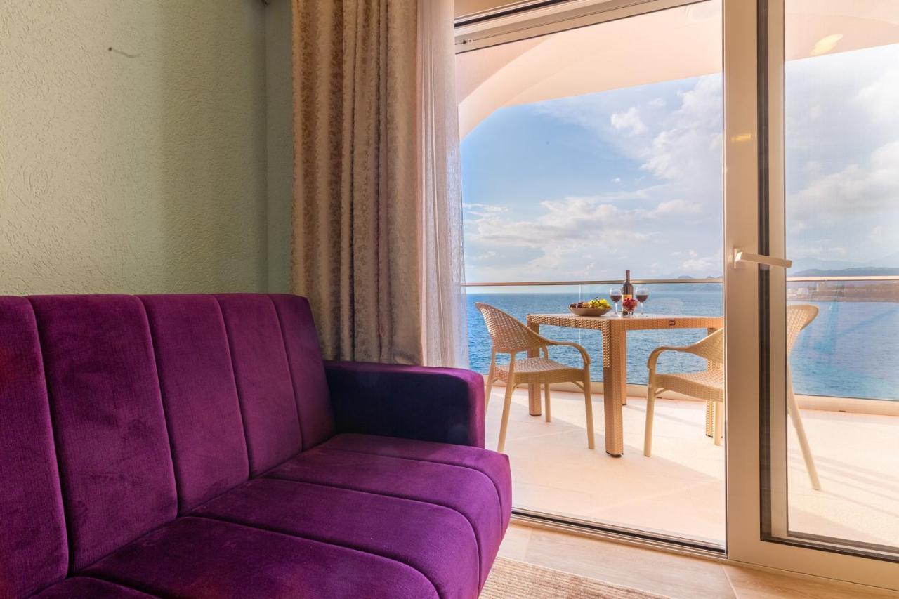 Dreamsea Apartment Утеха Екстериор снимка