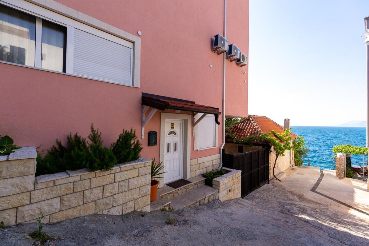 Dreamsea Apartment Утеха Екстериор снимка