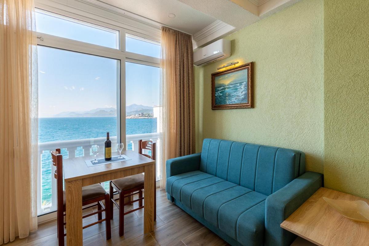 Dreamsea Apartment Утеха Екстериор снимка